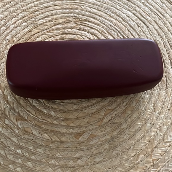 Ray-Ban Hard Cover Burgundy Eyeglasses Case - Picture 6 of 12